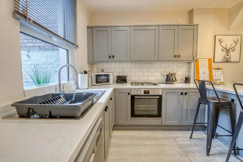 Charming City Home, Beside The Serene Ormeau Park Μπέλφαστ Σπίτι διακοπών