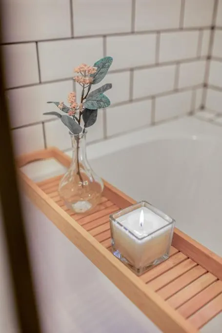 Charming City Home, Beside The Serene Ormeau Park Μπέλφαστ 0*,