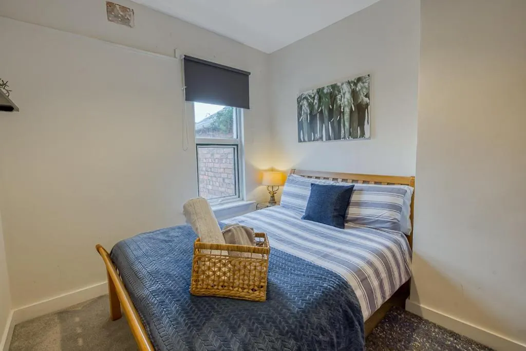 בית נופש בלפסט Charming City Home, Beside The Serene Ormeau Park בריטניה